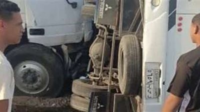 إصابة 20 شخص في حادث تصادم مروع على الطريق الإقليمي بالشرقية