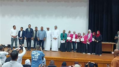 أخصائي التأهيل بأسيوط يشاركون في دورة تدريبية لتنمية المهارات