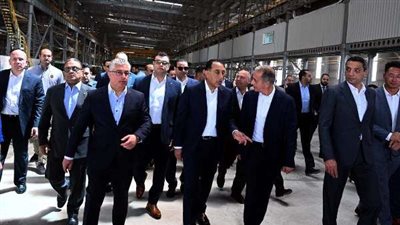 رئيس الوزراء: الاقتصاد المصري يسجل توقعات نمو إيجابية رغم التحديات العالمية