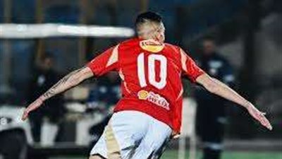 جراديشار أساسيا مع الأهلي في مباراة البنك