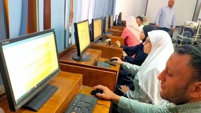 شباب أسيوط تنظم دورة تدريبية في محو الأمية الرقمية Digital literacy