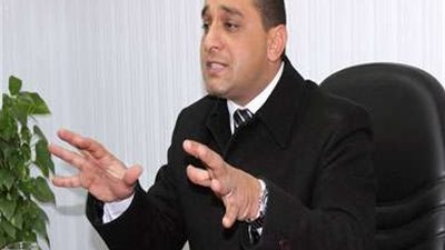 خاص .. خبير استراتيجي يكشف تفاصيل «العلاقة المشبوهة» بين «غنيوة والدبيبة» التي أدت إلى إثارة الفوضى بليبيا