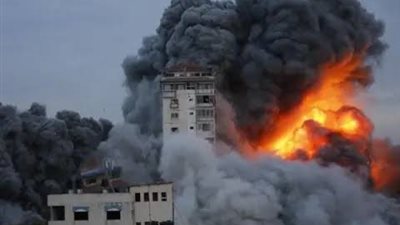 غارات إسرائيلية عنيفة على غزة تسفر عن 47 شهيدًا بينهم أطفال ونساء