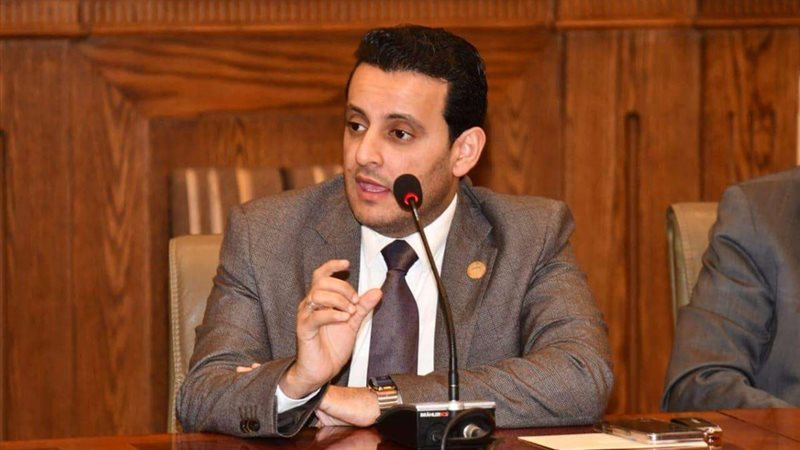 النائب أحمد زكريا