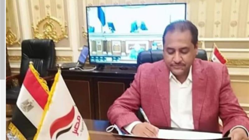 النائب حسين فايز