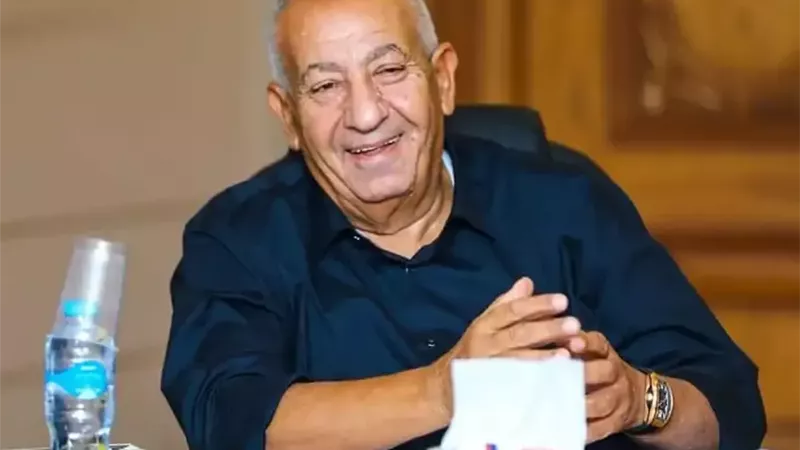 كامل أبو علي