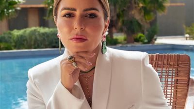 بعد تصدرها التريند.. مها الصغير ترد على خبر انفصالها من أحمد السقا