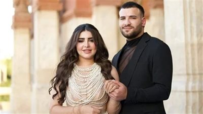 مسلم يعلن انفصاله عن زوجته.. ما القصة؟