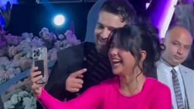 جدل علني واتهامات متبادلة.. خناقة فرح مسلم تتحول إلى أزمة عائلية وفنية 