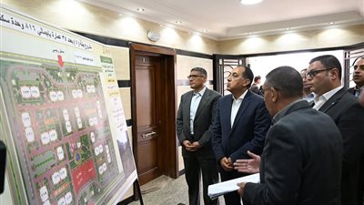 رئيس الوزراء: نتعامل مع الأزمات فور وقوعها.. وأي دولة بها تحديات 