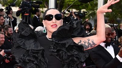 كيت بلانشيت وجين فوندا تخطفان الأضواء في ختام مهرجان كان الـ78 (صور)