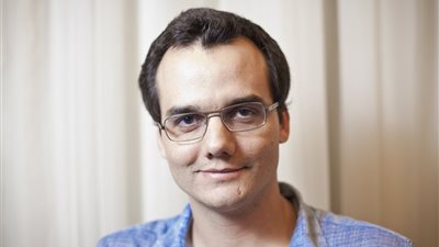 فاجنر مورا يتوّج بجائزة أفضل ممثل في مهرجان كان 2025