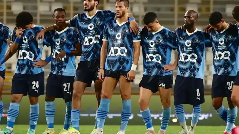 بيراميدز