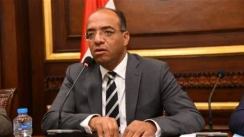 النائب علي مهران