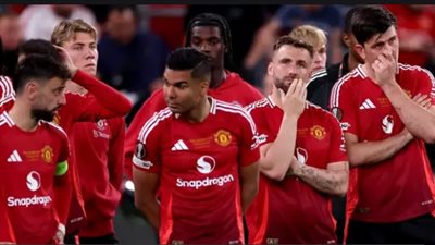 الدوري الإنجليزي.. مانشستر يونايتد يهزم أستون فيلا بثنائية