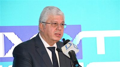 وزير التعليم العالي يكلف رؤساء الجامعات الحكومية بإدارة نظيراتها الأهلية