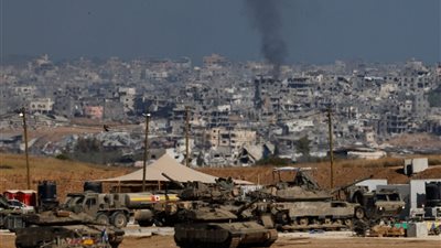 بعد طلب واشنطن تأجيل عمليتها العسكرية الشاملة بغزة.. إسرائيل: سنحتفظ بالمناطق الجديدة