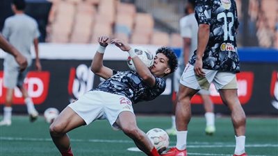 بثنائية وسام أبو علي.. الأهلي يقسو على فاركو في الشوط الأول