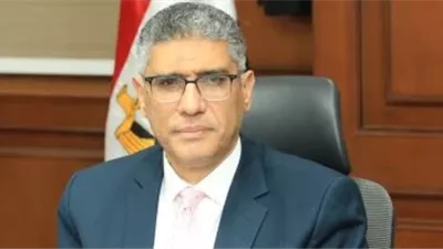 محافظ الجيزة: لجان مختصة تحدد إزالة المنشآت الآيلة للسقوط