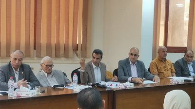 تعليم كفر الشيخ يُجري مقابلات التجديد للوظائف الإشرافية