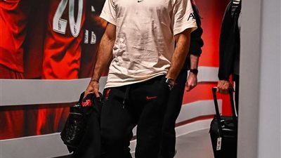 الدوري الانجليزي.. صلاح يقود هجوم ليفربول أمام كريستال بالاس 