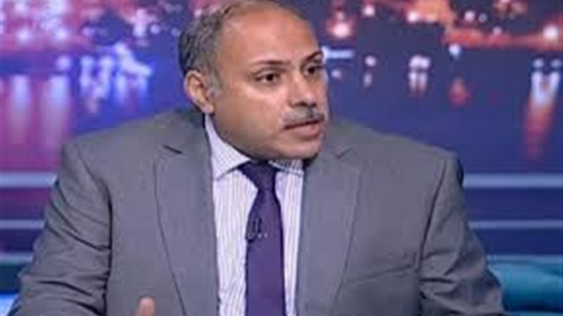 حسن سلامة أستاذ علوم