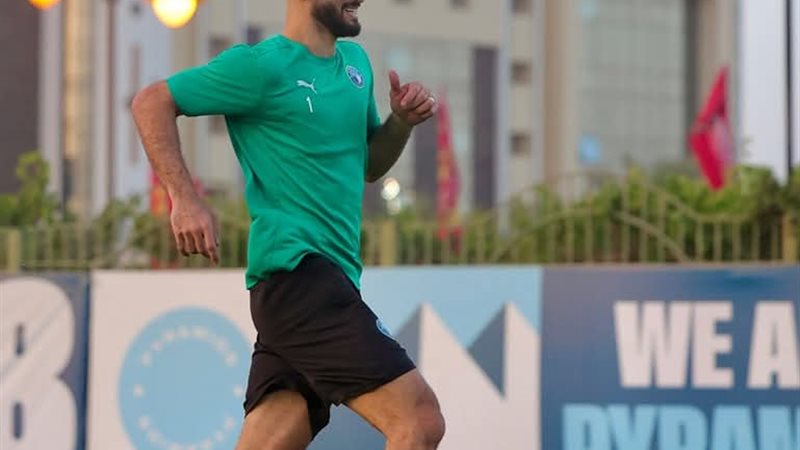 بيراميدز