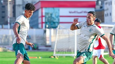 استعدادا لمواجهة فاركو.. حافلة الزمالك تصل إلى ملعب المباراة