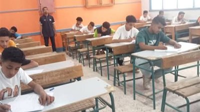 اللجنة القانونية لأعمال إمتحانات الشهادة الإعدادية بأسيوط تقرر إلغاء امتحان طالب واعتباره راسبا 