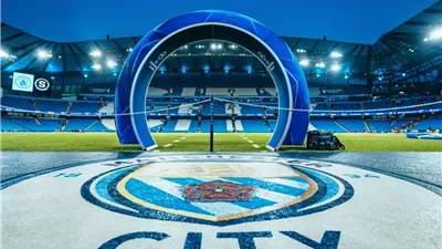 بعد عمر مرموش.. صفقة عربية جديدة على أعتاب مانشستر سيتي