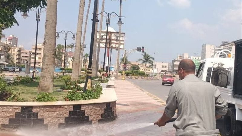 نظافة مستمرة وجهود