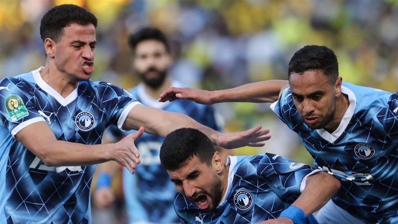 نادي بيراميدز