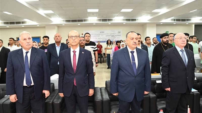 رئيس جامعة أسيوط