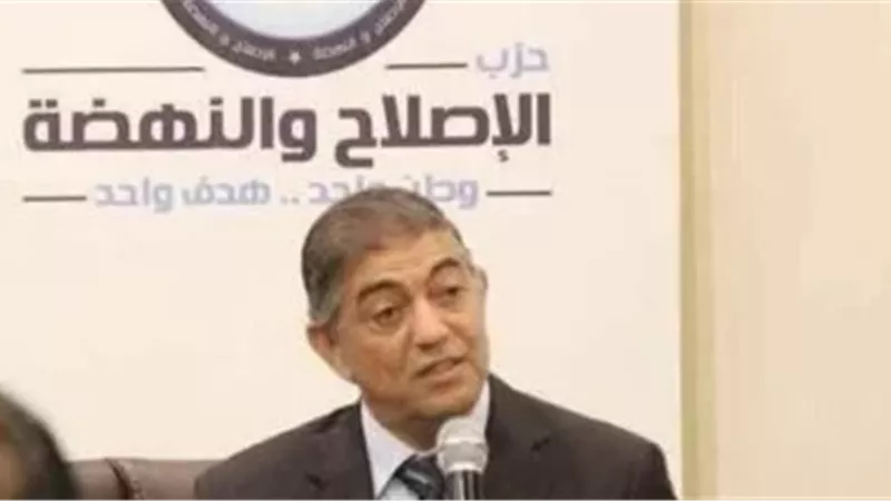 الدكتور هشام عبد