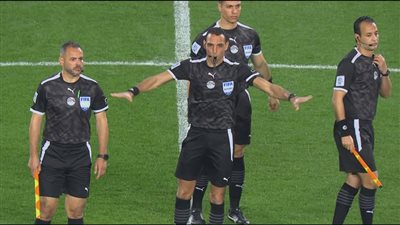 محمود بسيوني حكما لمباراة الزمالك وبيراميدز في نهائي كأس مصر 