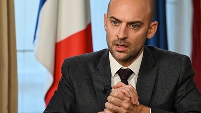 بارو لـ نتنياهو: السبيل الوحيد للسلام.. حل الدولتين وفق خطابك في 2009 