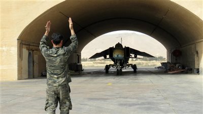  انفجارات بمطار حماة العسكري في سوريا والأسباب مجهولة