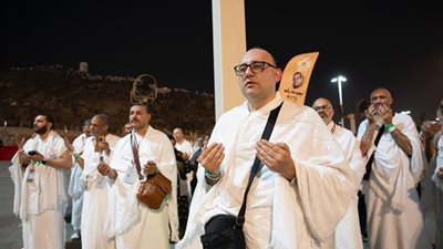 وزيرة التضامن تطمئن على حجاج الجمعيات الأهلية