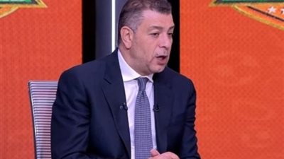 خبير لوائح دولية: سباب هاني شكري لجماهير الأهلي مخالفة تأديبية جسيمة