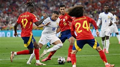 ثلاثي ناري يقود هجوم إسبانيا أمام فرنسا بنصف نهائي دوري الأمم الأوروبية