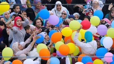 استقبل الآن واستمع لتكبيرات الحرم من منزلك.. تردد قنوات تكبيرات العيد 2025 