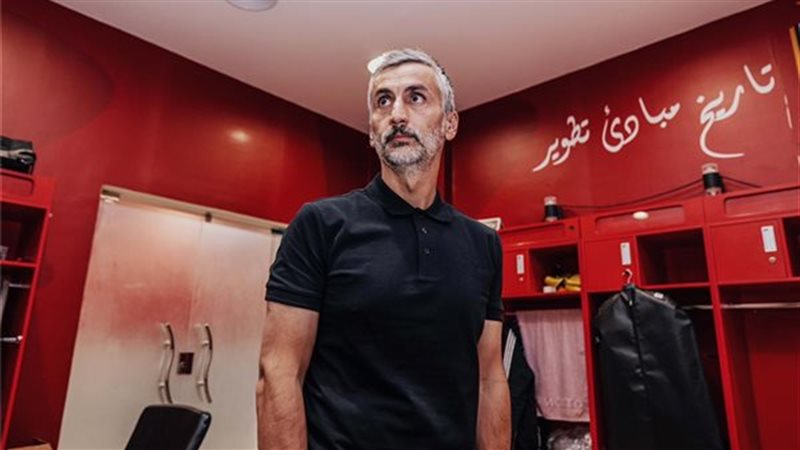 خوسيه ريبيرو المدير