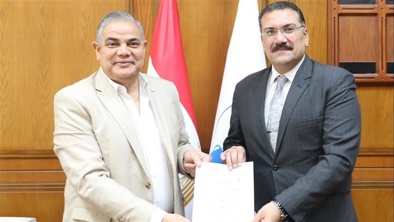 رئيس جامعة كفر الشيخ: