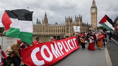 موظفو الخارجية البريطانية يحذرون من التواطؤ في غزة