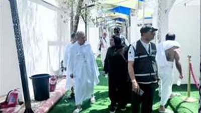 ضمن الحجاج المتعجلي..ن وزير السياحة المصري ينتهي من أداء مناسك الحج 