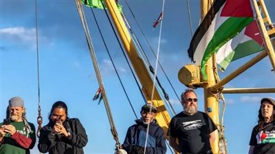 الاحتلال يعتقل طاقم 