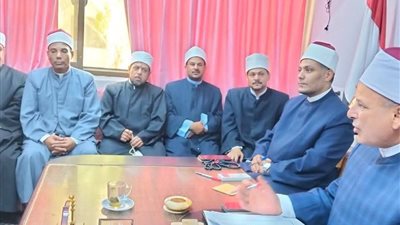 وكيل أوقاف كفر الشيخ يوجه بتكثيف الرقابة الميدانية والانضباط الدعوي والإداري