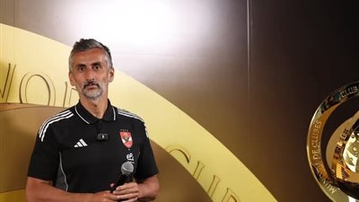 هل ينجح ريفيرو في السيطرة على غرفة الملابس؟.. نجوم الأهلي يجيبون| خاص