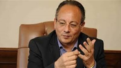 بعد إثارته الجدل.. عماد جاد يتراجع عن مقترح نقل مقر الجامعة العربية 