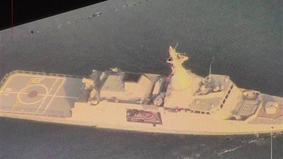 إيران تعترض مدمرة تجسس بريطانية تدعم إسرائيل.. ولندن ترسل مقاتلات إلى الشرق